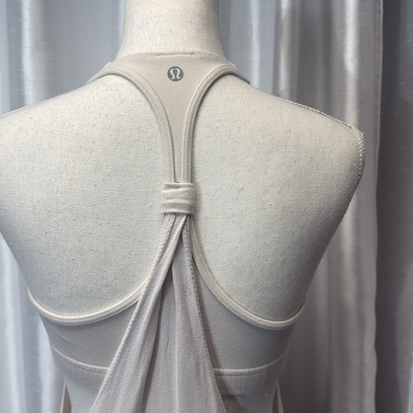 Lululemon Practice Freely Tank Dune Size 6 - Picture 12 of 13